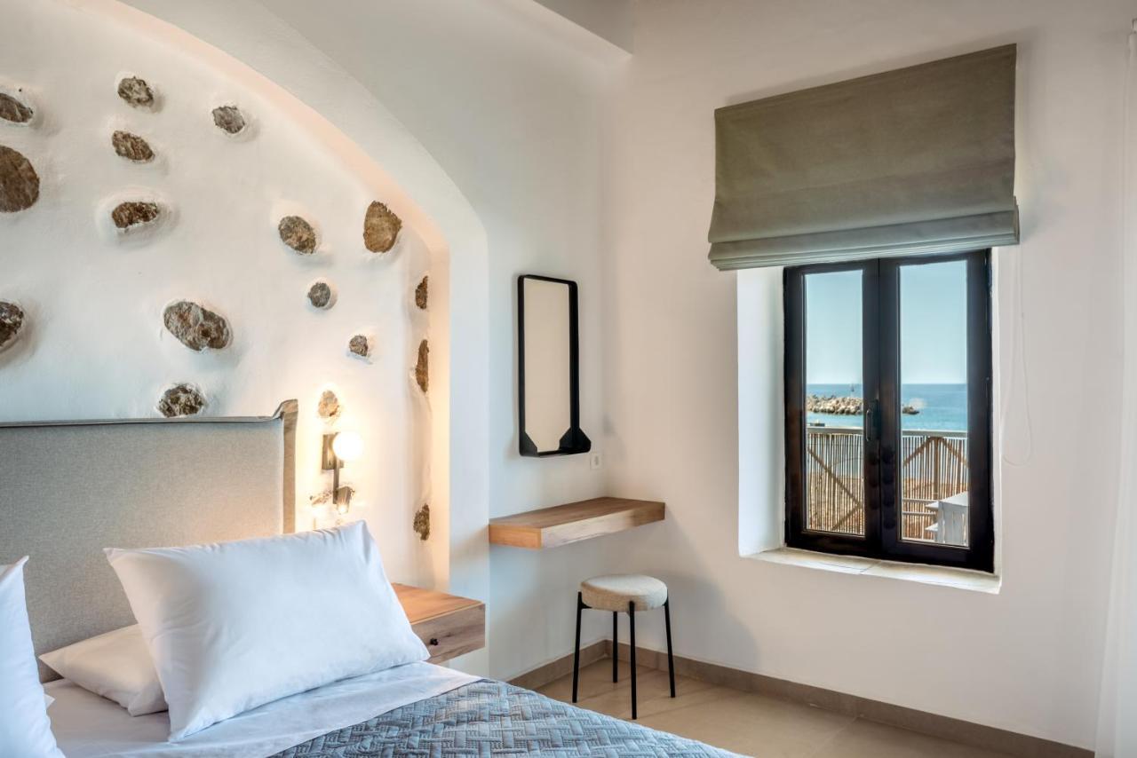 Superb Apartments Kriaras Sea View In Sfakia Hora Sfakion Exterior photo