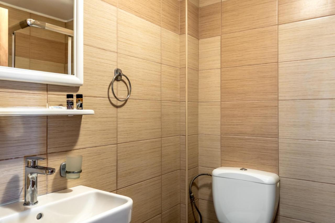 Superb Apartments Kriaras Sea View In Sfakia Hora Sfakion Exterior photo