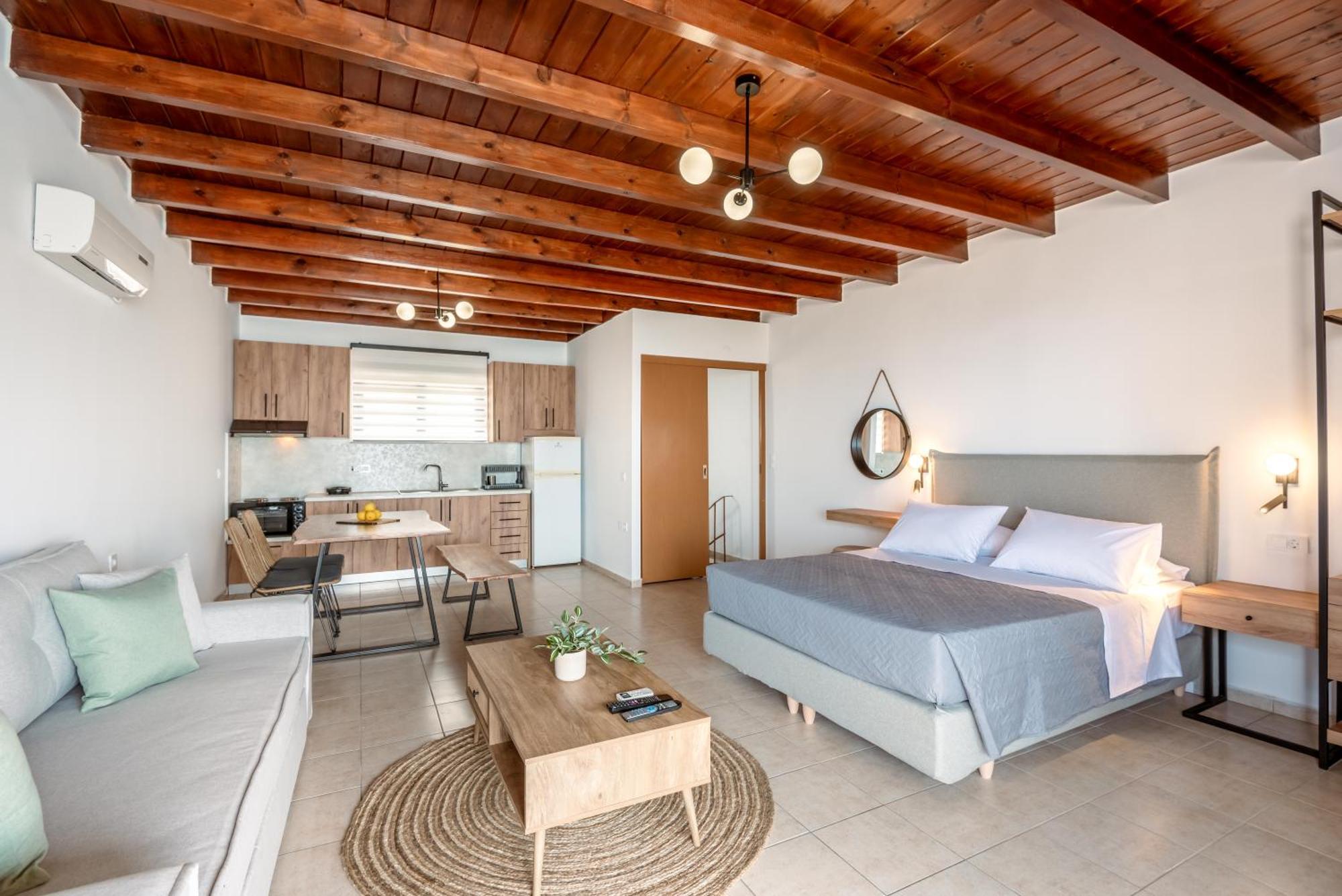 Superb Apartments Kriaras Sea View In Sfakia Hora Sfakion Exterior photo